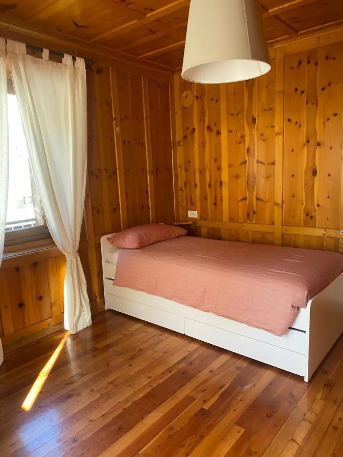 Pile House Apartment Isolaccia